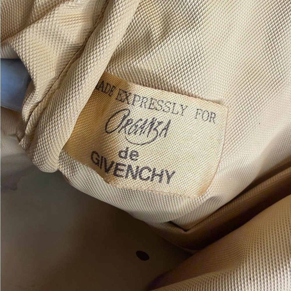 Givenchy Parfums 4G Monogram Clutch/Pouch/Beige & Gold Vintage - Picture 5 of 9